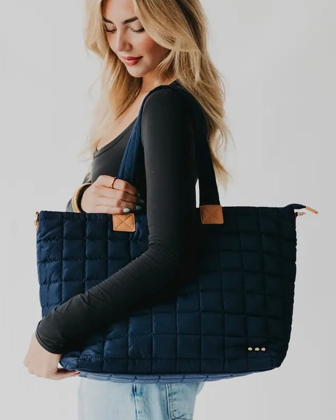 Layla Travel Tote