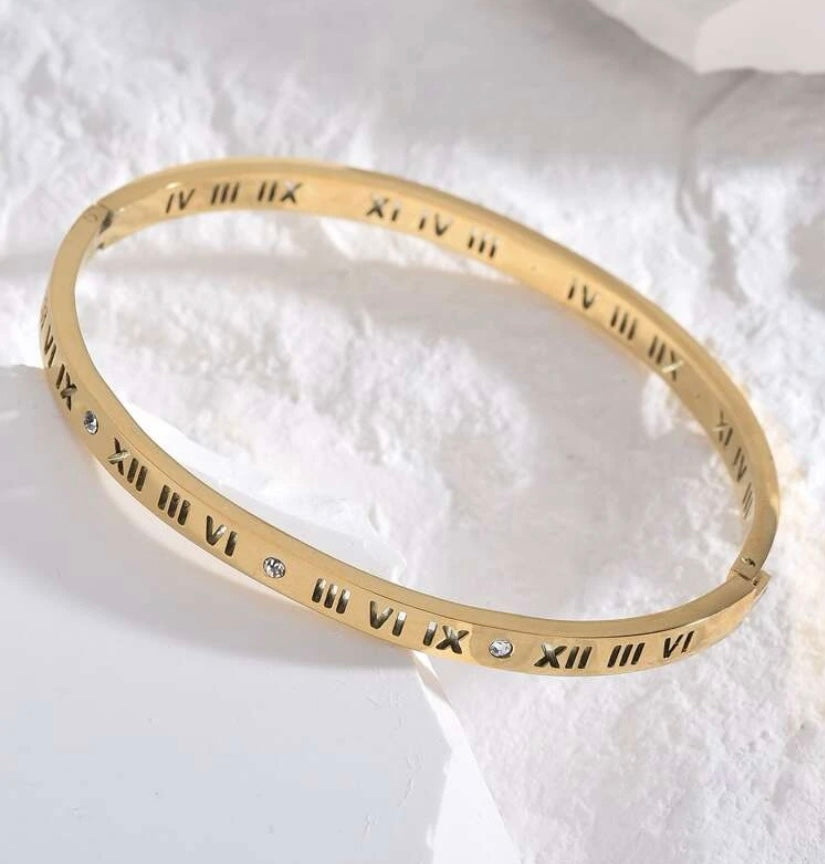 Grayson Roman Numeral Bracelet