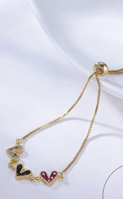 Izzy Heart Bracelet