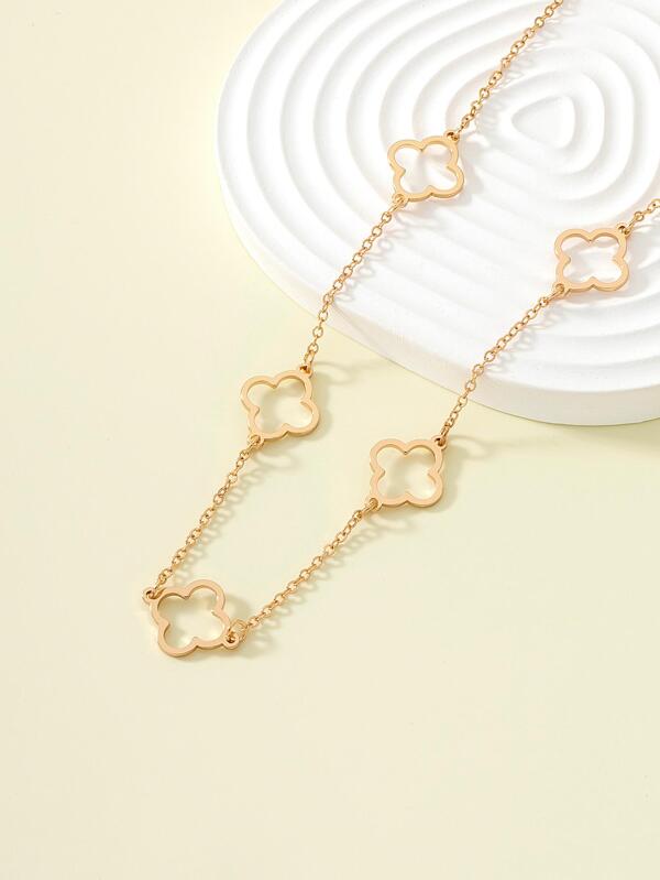 Mia Clover Necklace
