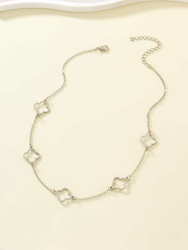 Mia Clover Necklace