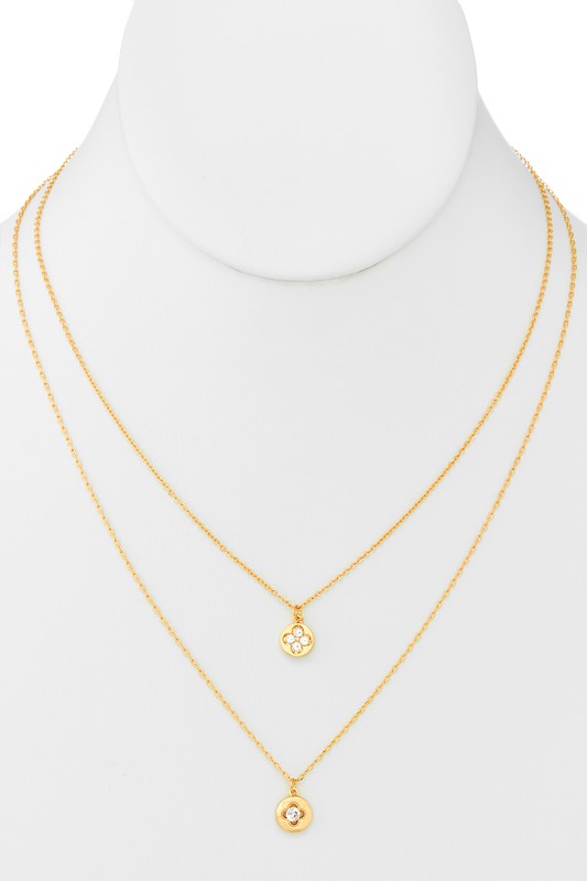 Carrie Clover Pendant Necklace